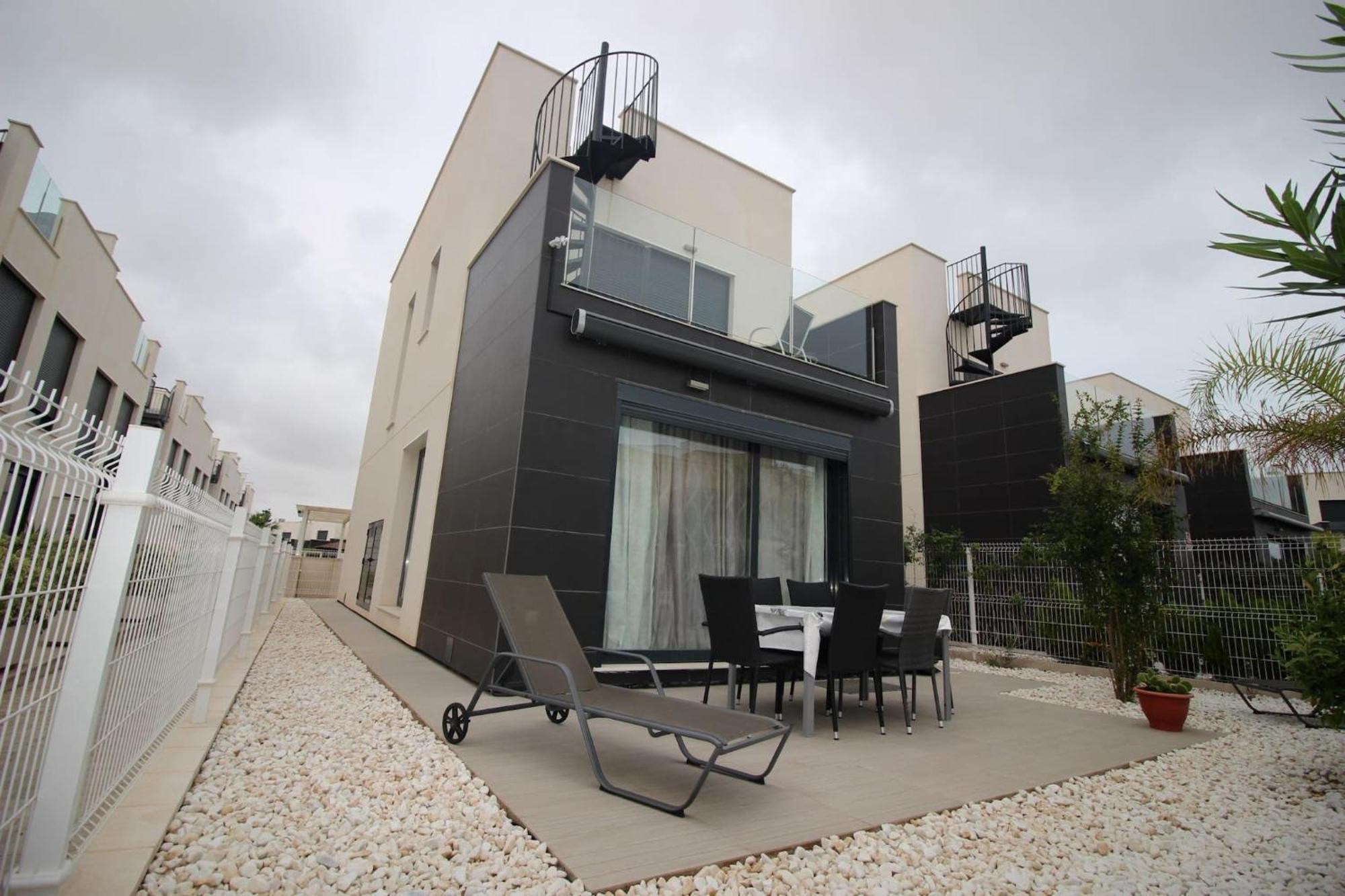 Villa Tindra Торевьиа Экстерьер фото